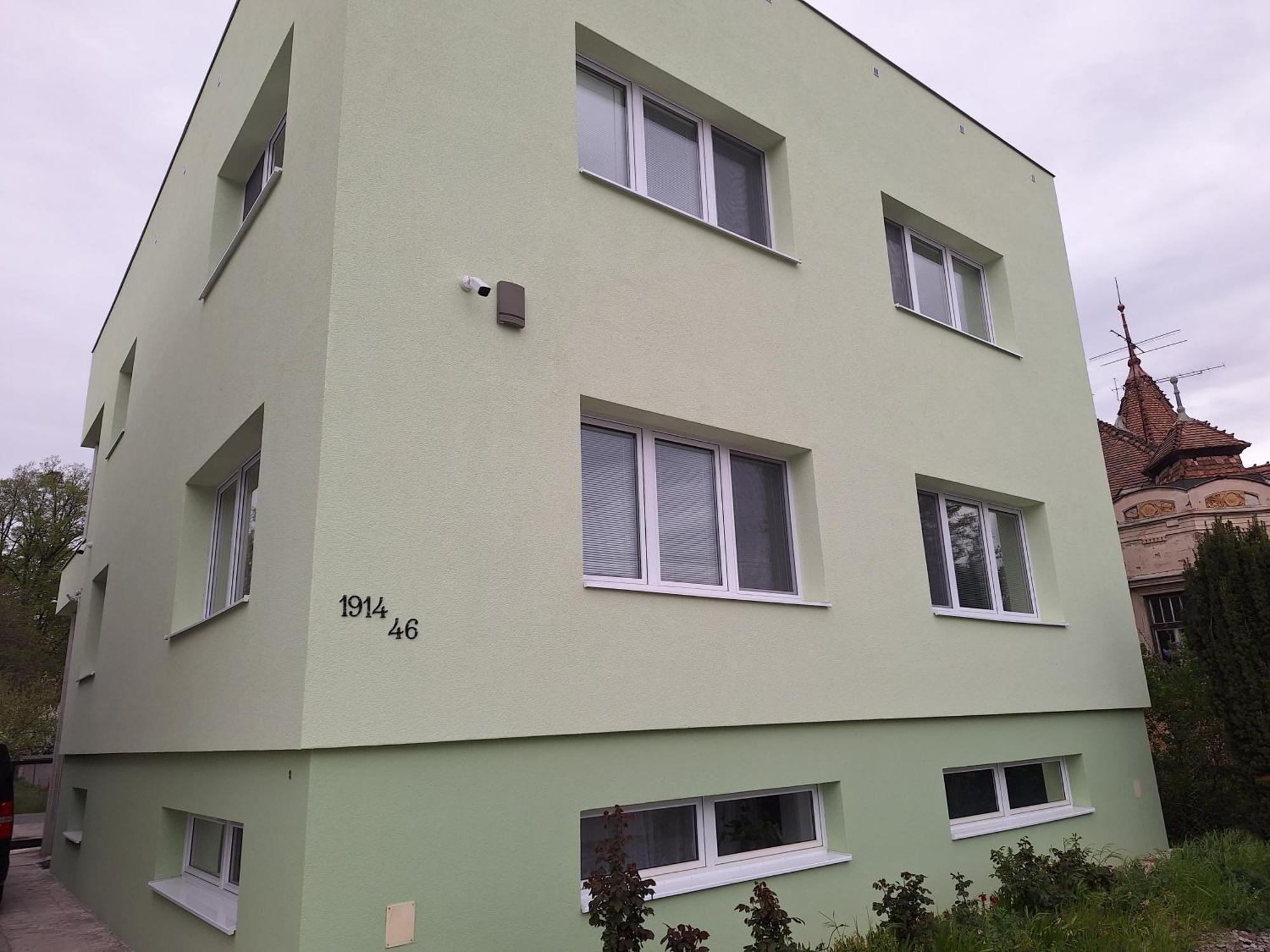 Apartmanovy Dom Stummerova Topoľčany Exteriör bild